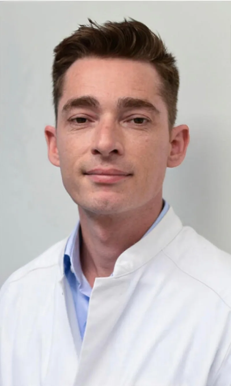 Sebastian Beckers, Ärztliche Leitung und Facharzt für Radiologie bei Radcura